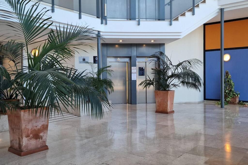 Apartment With Free Parking And Pool Bormujos Esterno foto