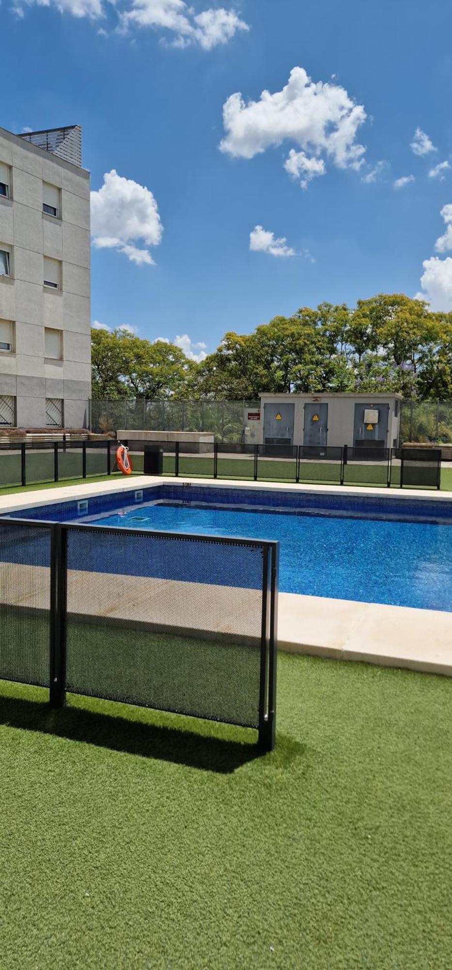 Apartment With Free Parking And Pool Bormujos Esterno foto